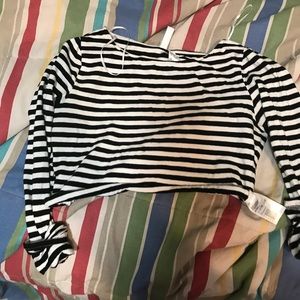 long sleeve crop top
